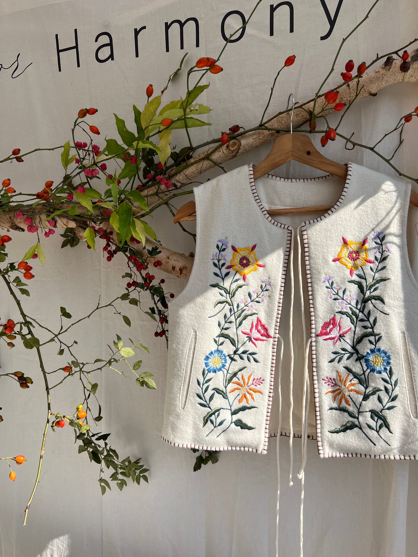 Romi Vest