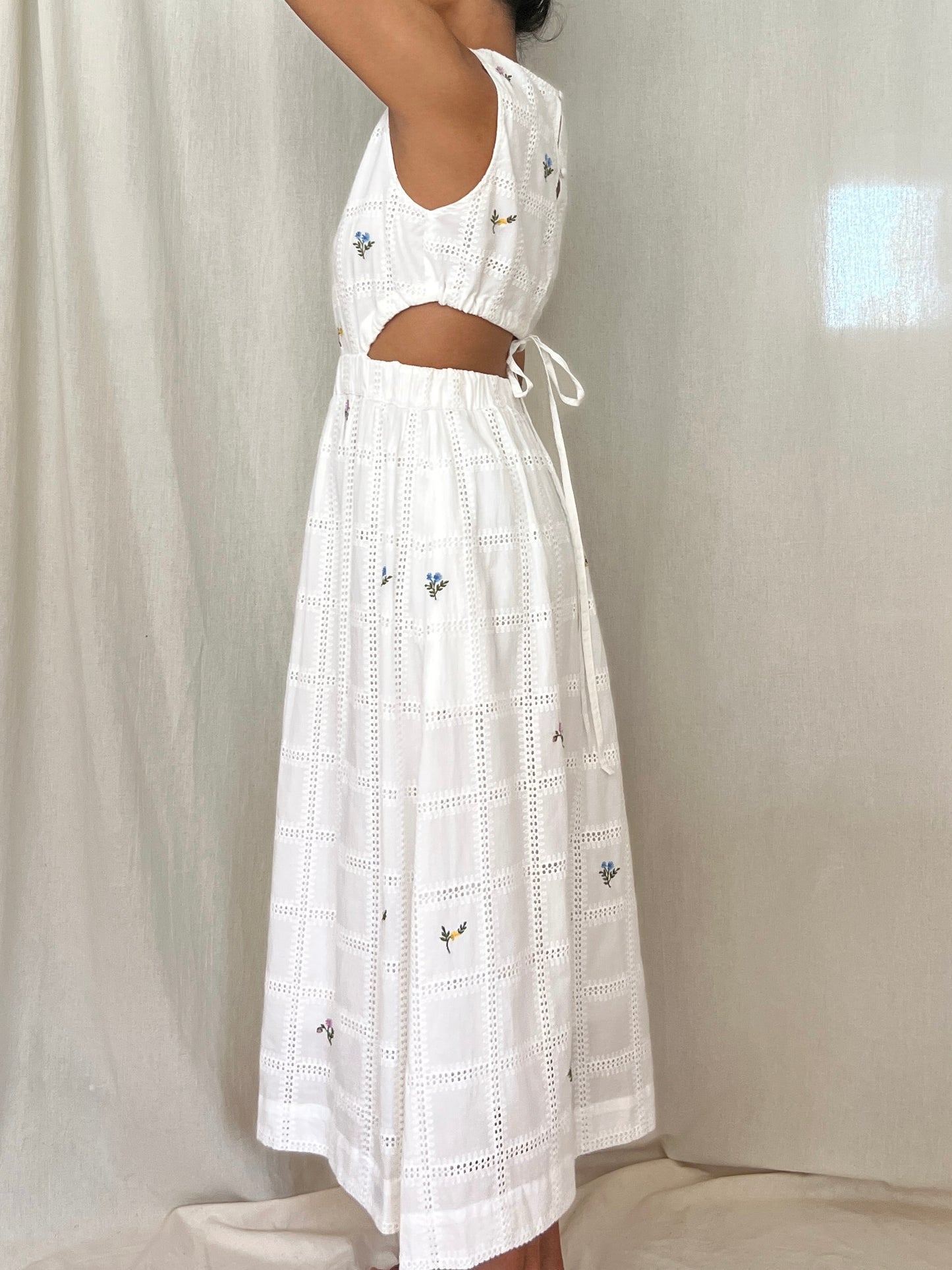 Nuria dress - open back version