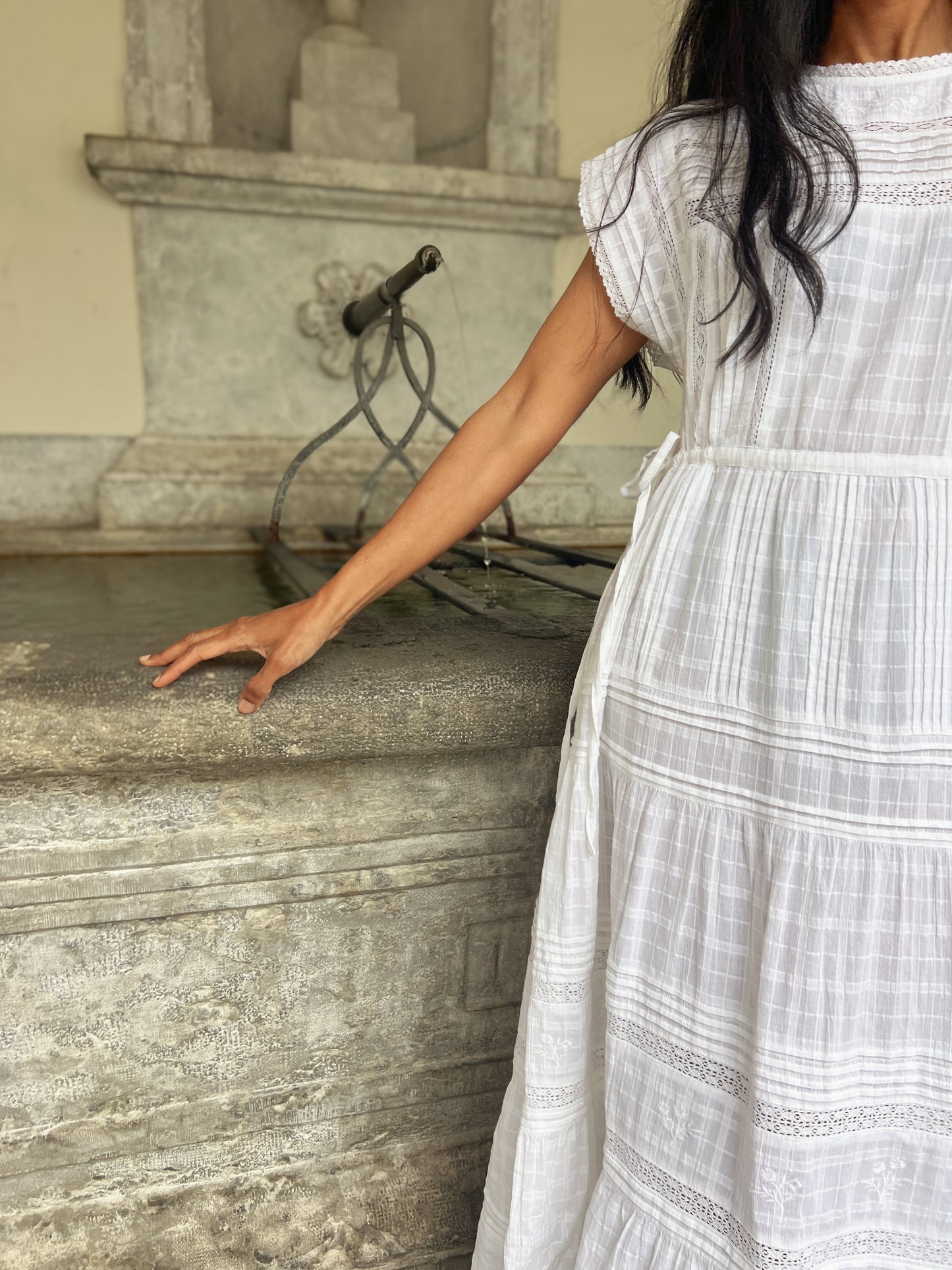 Laura dress