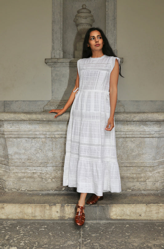 Laura dress