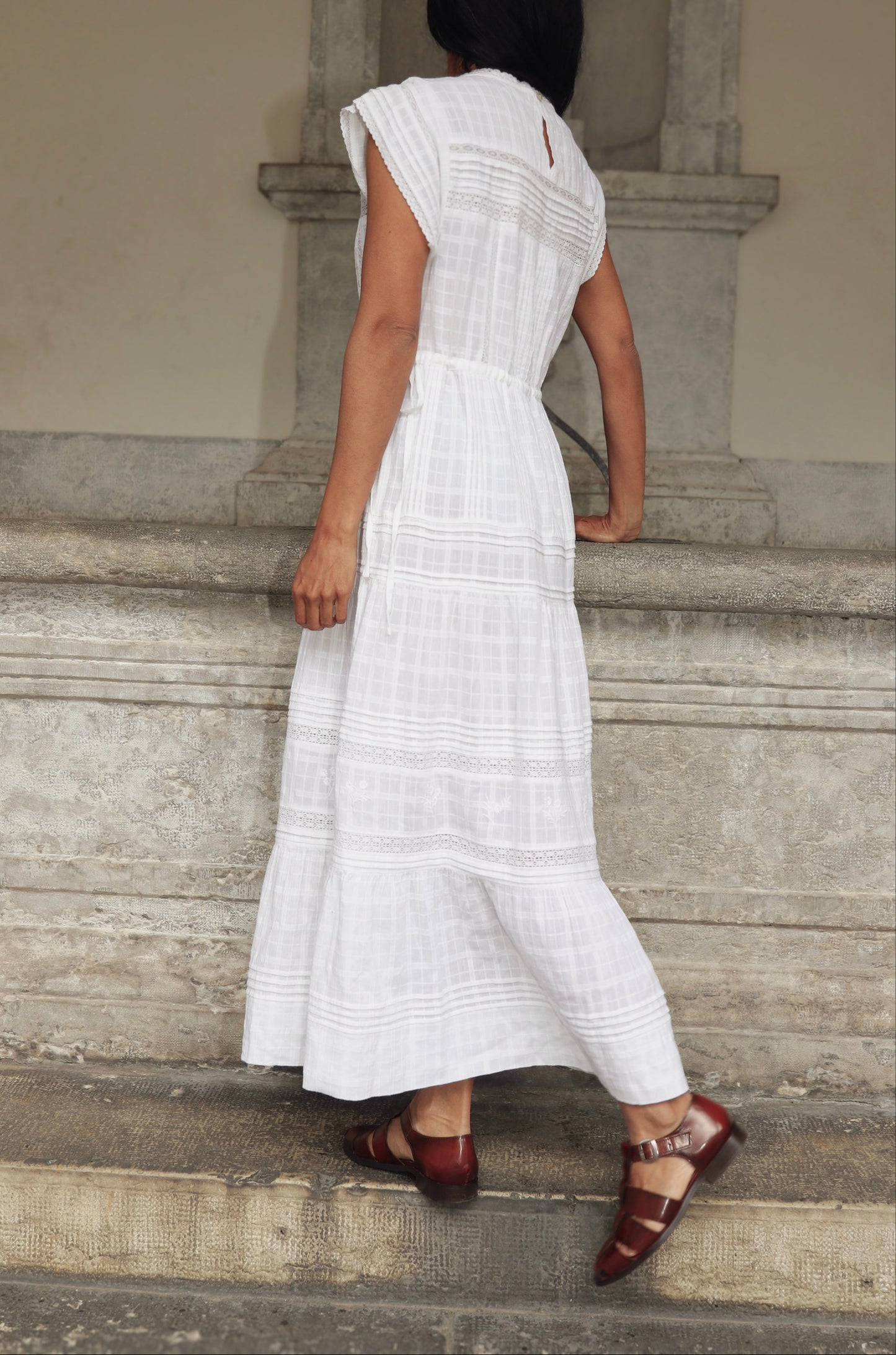 Laura dress