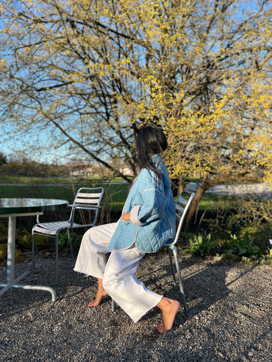 Ava Mid-Blue