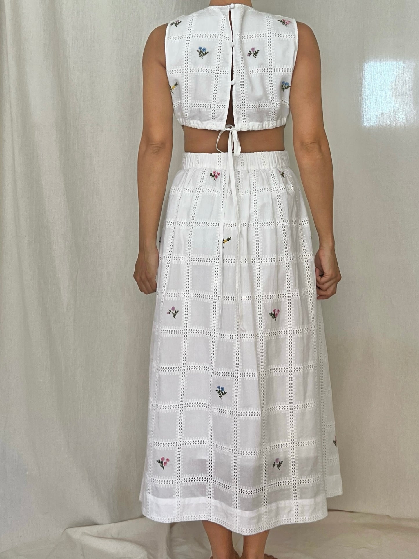 Nuria dress - open back version
